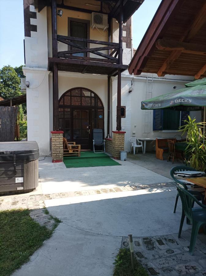 Nemeth Apartman Palic Exterior photo